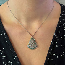 Load image into Gallery viewer, Emerald Lace
