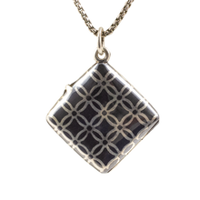 Load image into Gallery viewer, Niello Lattice Locket
