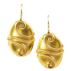 Golden swirls
